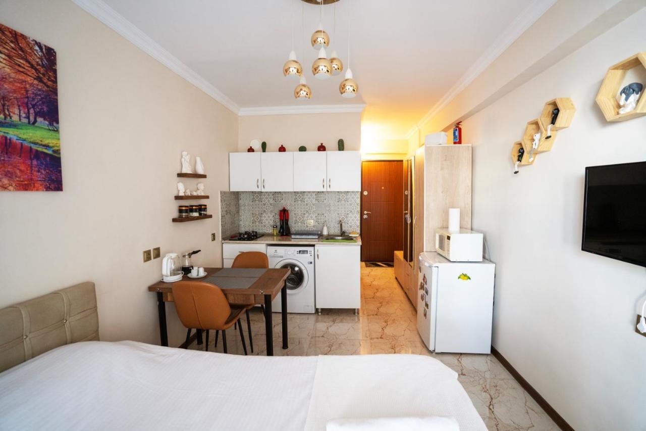 Your On The Beach! Apartment Batumi